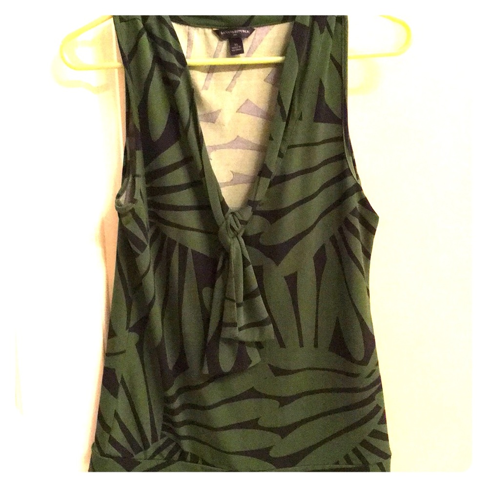 Banana Republic polyester tank top